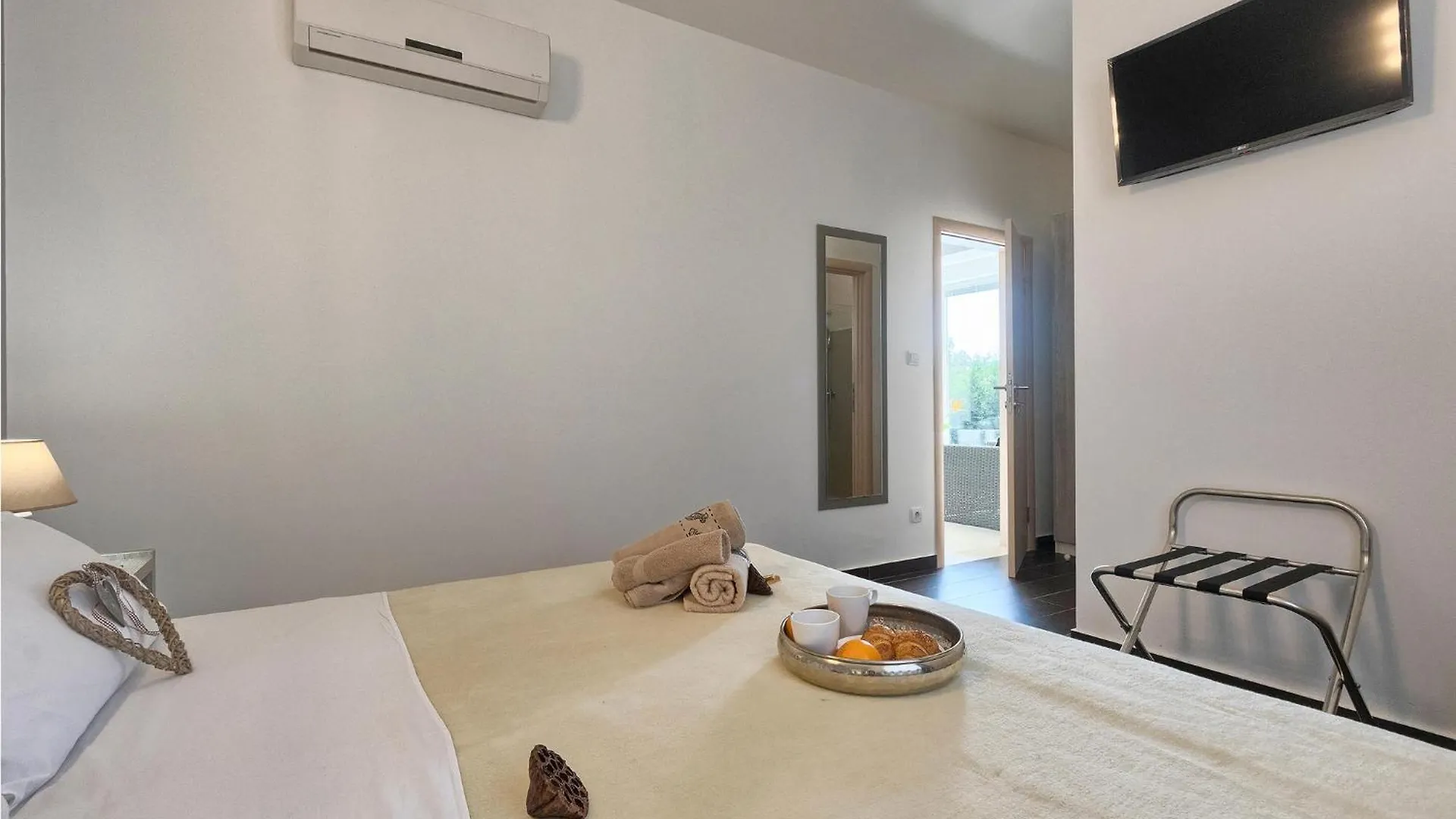 Holiday home Amazing Home In Naselje Muzini With Wifi Tomisici